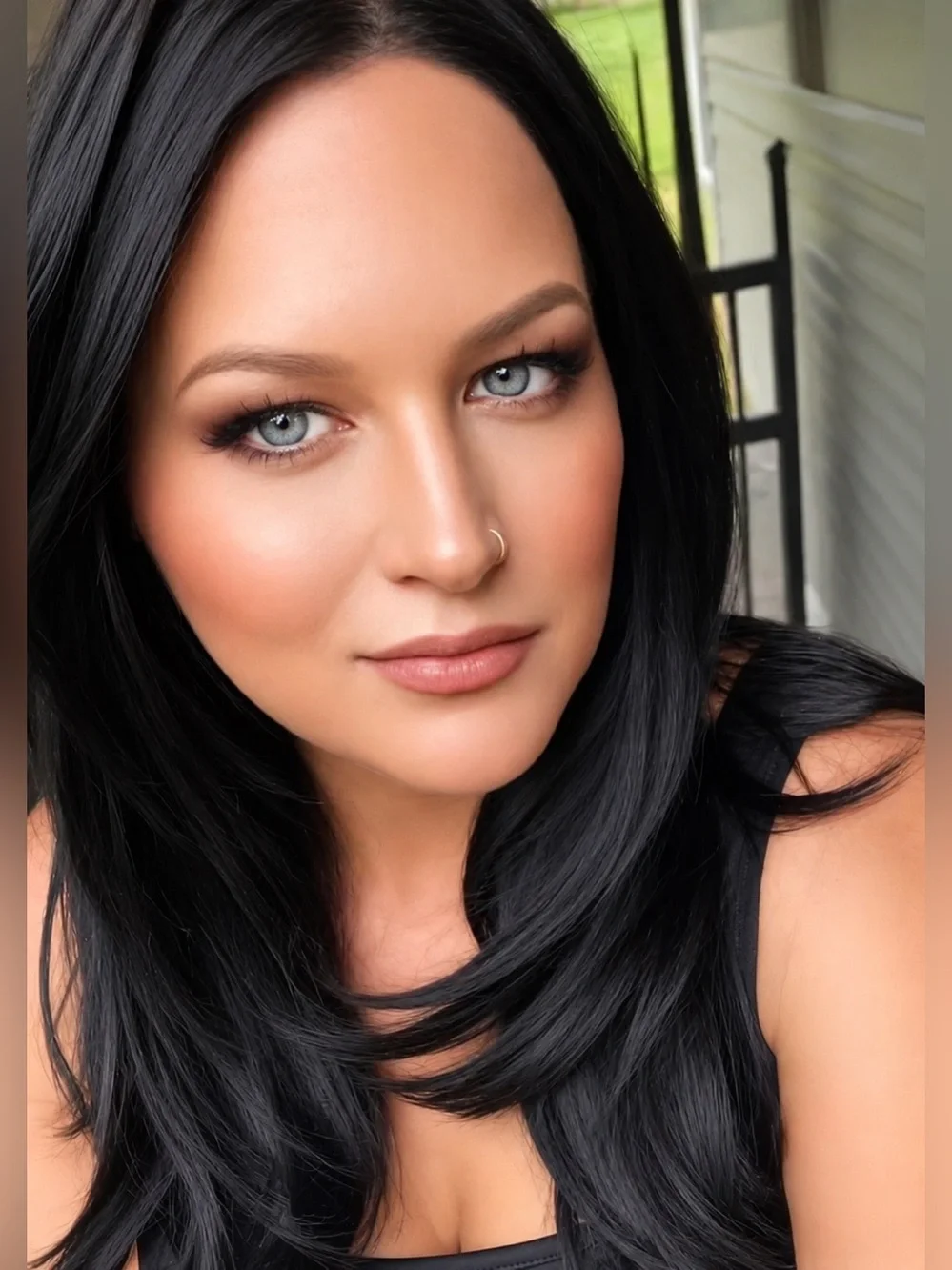 Chelsey Smith Crowns Miley Black Straight Layered Women's Wig